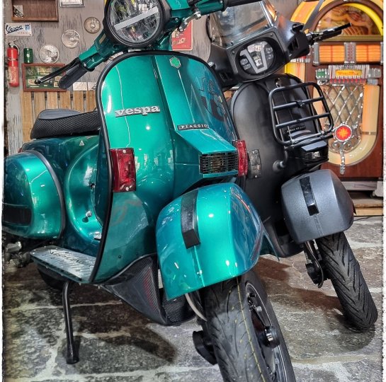 Vespa epoca, restauro e riparazioni