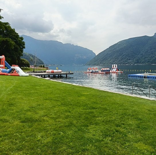 Installazioni di gonfiabili e piscine