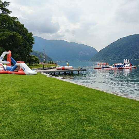 Installazioni di gonfiabili e piscine